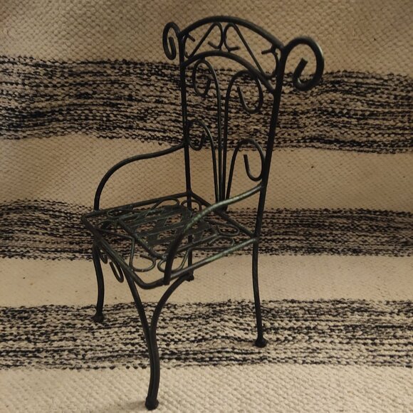 Vintage Metal Doll Chair Furniture Wrought Iron - Picture 3 of 3
